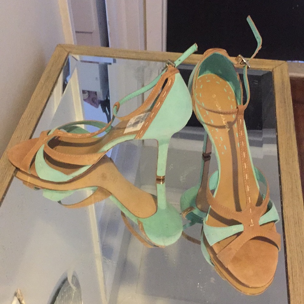BCBG MaxAzria Mireya Sandal  in Blue & Tan Sz 10